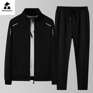 Primavera Autunno Felpa Pantaloni sportivi Pantaloni da uomo Set Due pezzi Tuta nera Hip Hop Streetwear Running Abbigliamento sportivo 240315