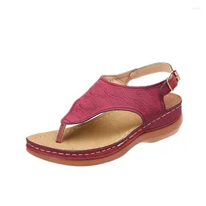 Sandálias verão oxford mulheres cunhas chinelos pu couro flip flops cinto fivela sapatos femininos 2024 roma moda slides