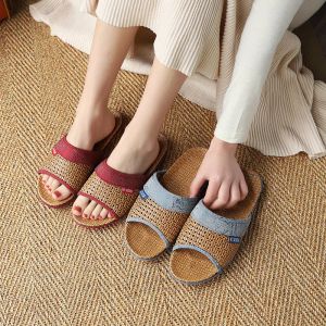 Boots 2022 New Bamboo Braided Couple Slippers Female Rattan Grass Mat Home Slippers Support Shoes Men's Flat Open Toe Shoes Women