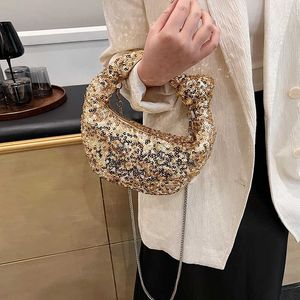 Omuz çantaları yüksek uç parlak elmas inek boynuz çanta kadınlar için 2024 yeni moda pullu yemek avı çantası popüler crossbody 240318