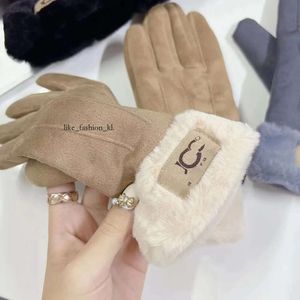 Uggg Glove Uggg قفاز القفازات مصمم ألوان صلبة تصميم القفازات دافئة ركوب الدراجات المبطنة المبطنة 151 Uggliss قفاز القفاز