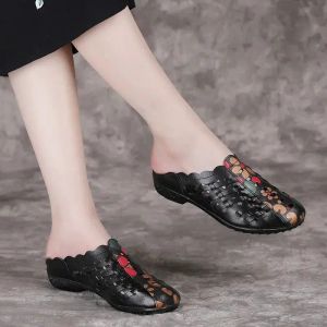 Boots Mum's Leather Slippers 2021 Women Soft Summer Shoes Close Toe Slides Low Heels Comfortable for Wearing Black Red Dropshipping