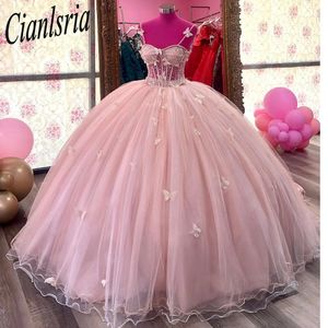 Pink Beading Crystal Quinceanera klänningar Bollklänningar Bow för Sweet 16 Girls Graduation Gown Lace Up Vestidos de 15 Anos