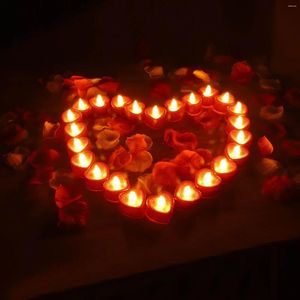 Подсвечники 24PC Романтическое блестящее сердце Светодиодный красный беспламенный чайный светильник Love для праздничного украшения
