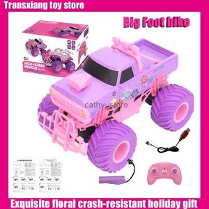 Carro elétrico / RC Rosa Rc Carro de controle remoto Carro elétrico Off-road Roda grande Caminhão de montanha de alta velocidade Brinquedos para crianças Presentes de fériasL2403