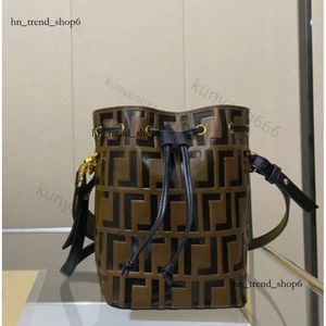 FFENDI TORPS MINI BUDHTAT 6-Colour Top Designer Crossbody Torby na ramię torebki damskie skórzane torebki torebki hurtowe 174