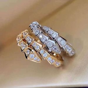 Fashion Designer Snake Diamond Ring Stainless Steel Men Women Wide Narrow Version Open Ring Easy Deformation Silver 18k Gold Light Diamond-inlaid Jewelry Nice Gift