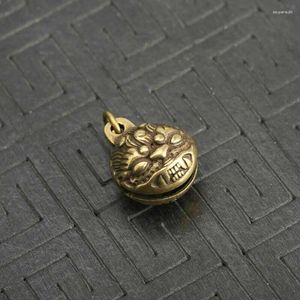 Decorative Figurines Chinese Old Antique Collectible Brass Tiger Head Small Bell Exquisite Pendant