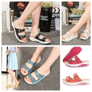 المصممين Sandal Slipper Slides أحذية الرجال نساء مشبك ألوان كلاسيكية أحجام الصندل 35-42 Gai Fashion Flor