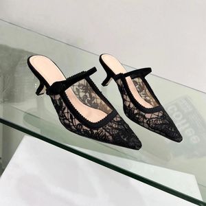 Pantofole Taglia 34-44 Scarpe Primavera Estate per le donne Mesh Tacchi alti Ciabatte Ricami Fiore Diapositive Punta a punta Designer