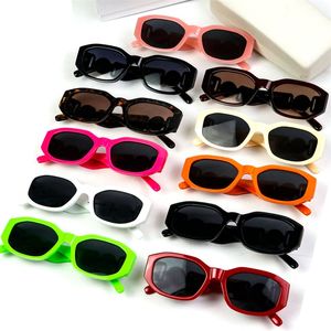 Occhiali da sole uomo güneş gözlükleri erkekler biggie unisex isteğe bağlı polarize UV400 koruma lensleri gözlük tam çerçeve gözlükler kadınlar için Tasarımcı Toptan FA069 C4