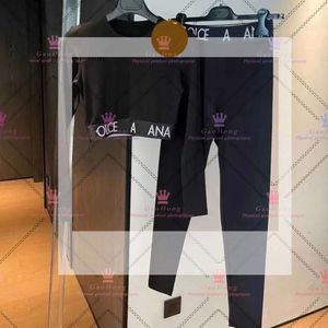 23SS Women Tracksuit Joga Suit Domens Designer Odzież Sports Absorbing Absorbing Absorbing oddychający i elastyczne koreańskie wydanie Wysokiej jakości ubrania dla kobiet 31