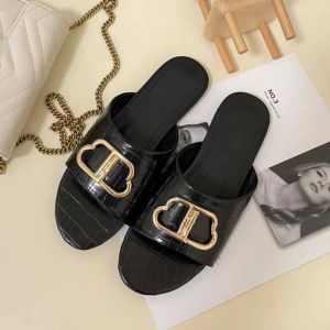 Designer Sandals and Slippers Womens Sandals Summer Coat Fashion Square Button Beach Resort Room Square Head Versatile Flat Bottom Going Out