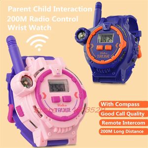 Crianças ao ar livre interação brinquedos relógio interfone 200m remoto intercom luzes led construído em bússola relógio de pulso walkie crianças brinquedo 240306