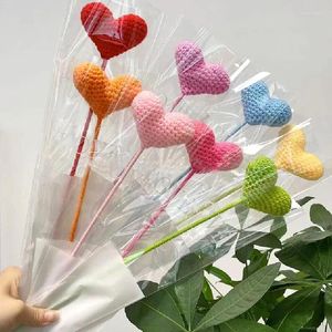 Flores decorativas buquê de crochê mão-malha coração artificial flor ramo festa de casamento presente do dia dos namorados para os amantes deco