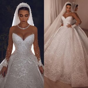 Arabic Vintage wedding dresses Bridal Gowns Crystal covered Sheer Long Sleeve wedding dress Lace Ball Gown vestido de novia robe de mariage
