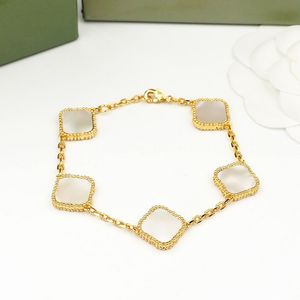 Klasik Van Yonca Bileklik Charm Bangle Kadın Altın Zincir Seti İnci Tasarımcı Bilezikler Lüks Jewlery 18K Altın Kaplama Çiçek Bilezik 6 Renk Seçim