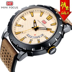 MINI FOCUS Negócios Masculino Movimento Japonês Calendário Noite Brilho Pulseira de Relógio de Couro Genuíno À Prova D 'Água 0150G