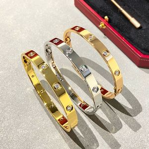 Classic Screw Bracelet Bangle Woman Man Designer Jewelry Unisex 18K Gold Plated Titanium Steel Non Fading Diamond Screwdriver Couples Bracelets Designers Bangle