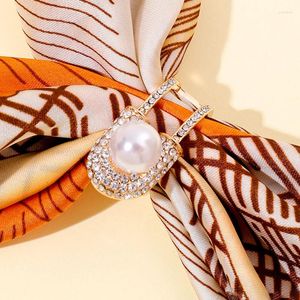 Scarves Luxury Faux Pearl Scarf Buckle Hollowed Shiny Rhinestones Shawl Ring Brooch Pin Women's Clothing Fashion Decor Accessories