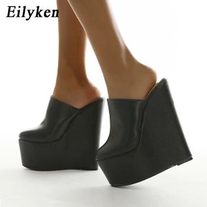 Pumpar Eilyeken Ny sommaren Super High Heel Platform kilar Kvinnor tofflor Europeiska och amerikanska nattklubbfestskor Mule Sandaler