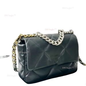 2024 Sell like hot cakes 7A High quality Designer Bag Goat Skin Flap Purse Gold and Sier Ing Chain Handbags Diamond Lattice