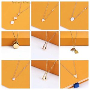 Designer jewelry necklaces women silver pendent mens necklace womens pendants necklaces ladies chains luxury jewlery girlfriend accessories wholesale L2