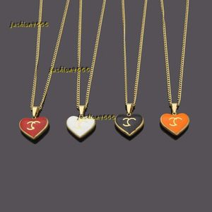 Pendant Necklaces Luxury Designer Black White Orange Red Heart Choker Necklace Elegant Love 18K Gold Silver Rose Stainless Steel Engrave Fashion Jewelry Gift 2024