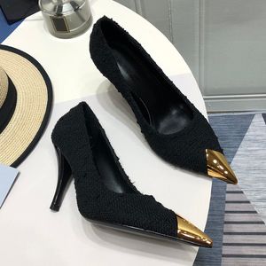 Bawełniany jedwabny tekstylny metalowy metalowy palce pojedyncze buty patent skóra seksowna moda na wysokim obcasie buty luksusowy projekt Kobiety pompki biurowe dama but