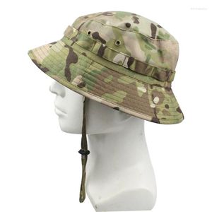 Berets camuflagem boonie balde chapéu com corda de queixo ajustável leve empacotável pesca sol boné para caminhadas ao ar livre atacado