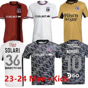 24 25 Maglie da calcio Colo-Colo VIDAL GIL ZAVALA PALACIOS FALCON OPAZO PARRA PAVEZ V.PIZARRO D.PIZARRO 24 25 casa lontano uomo bambini Maglia da calcio