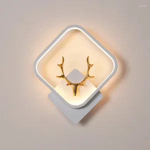 Lampada da parete moderna a LED per la camera da letto Comodino Soggiorno Corridoio Corridoio Scale Sconce per interni Decorazioni per la casa Apparecchio di illuminazione AC85-260V