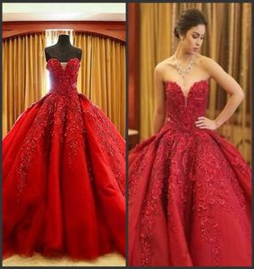 2020 New Luxury Ball Gown Red Wedding Dresses Lace Top quality Beaded Sweetheart Sweep Train Gothic Wedding Dress Civil vestido de3705163