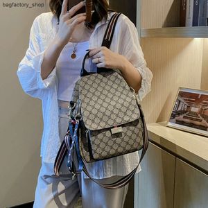 女性用バッグファクトリー50％割引プロモーションブランドデザイナーハンドバッグ新しいブロードバンドバックパックバッグ大容量旅行ファッショナブルな軽量肩