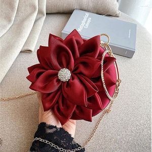 Sacos de noite Red Flower Clutch Bolsa Mulheres Saco Redondo Cristal Diamante Casamento Bolsa De Seda Requintado Cadeia Ombro