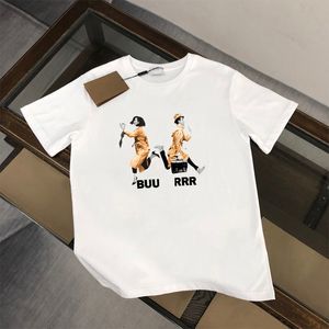 B Varumärkesdesigner Tees Luxury T-shirt för män Bomullsmode Kvinnliga toppfolk Mönster Fancy T-skjortor