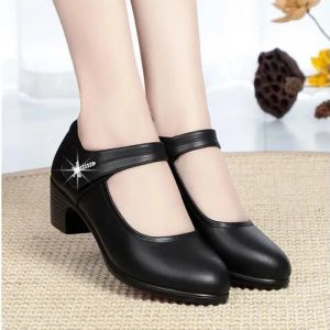 Boots Cresfimix feminino clássico redondo de ponta de alta qualidade bom bombas de couro PU Mulheres casuais Escritório de outono de outono sapatos de salto alto a6661y