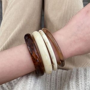 Armreif KMVEXO 2024 Vintage Chic ThickThin Harz Acryl Marmor Muster Minimalist Armband Für Frauen Mädchen Party Reise Schmuck