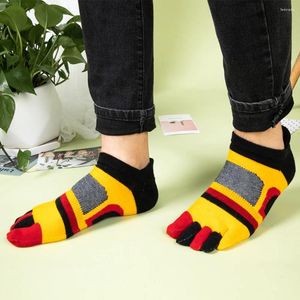 Мужские носки, модные мужские носки до щиколотки с пятью пальцами, хлопковые полосатые дышащие уличные яркие цветные лямки