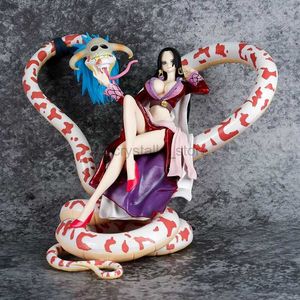 Anime manga 20cm anime figürin ile pvc tek parça garaj heykelcik seti boa hancock figürinler hediye 240319