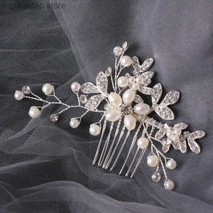 Tiaras Hair Commh Flower Wedding Hair Akcesoria Silver Color Rhinestone Głowa Opaska ślubna Tiara Pałące włosy Pins Wedding Hair Jewelry Y240322