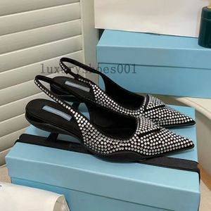 Marcas de luxo vestido sapatos sandália salto alto salto baixo preto escovado couro slingback bombas preto branco patente couros 34-41 3.7 01