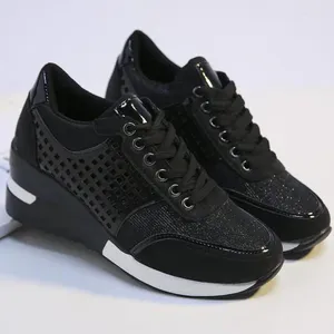 Casual Schuhe Frühling Schwarz Keile Turnschuhe Mesh Atmungsaktive Frauen Mode 2024 Im Freien Lace-up Slip Auf Bequemes Gehen