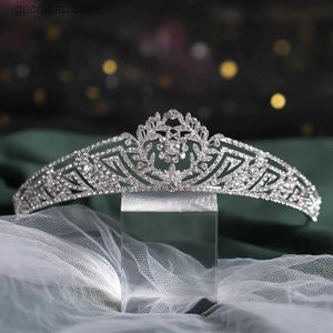 Diademi Barocco Argento Colore Fiore di cristallo Diademi da sposa Corona di strass Spettacolo Diadema Sposa Fascia da sposa Accessori per capelli Bijoux Y20319