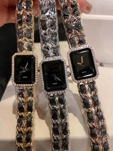 U1 Top AAA Klasik Designer Saat Premiere Serisi Kadınlar Kuvars Swiss Diamond Watches Lüks Şık Safir Çiftleri Montre Luxe Ultra İnce Kol saatleri