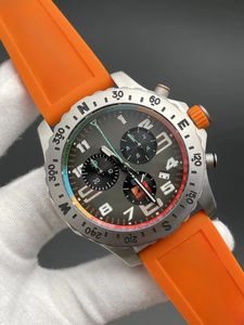 2024 Fashion Men Sports Watches AAA Quartz Chronograph Movemental Movemental Sier Sier Stainless Steel Case Sport Orange Rubber Strap Mapphire Glass