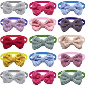 50/100 st liten hund båge för valp hund bowties krage justerbar tjej hund bowtie för katt hund krage husdjur leverantör 240311