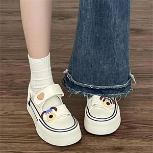 2024 Summer Women's Espadrilles Fashion Cute Leisure Outdoor All Bekväm inte halkfria sandaler