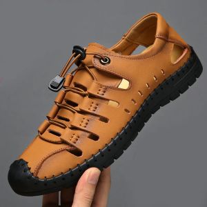 Sandals 2023 New Business Casual Leather Shoes Two Layer Cowhide Hollow Breathable Men's Shoes Soft Sole Soft Top Driving Shoes