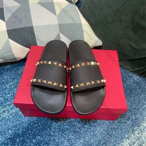 2023 New Lady Fashion Slipper Men Slies Slides Big Size Black Rubber Sugmed Sudded Syngury Sandale Outdoor Summer Shoe With Box Holiday Slide Disual Slide